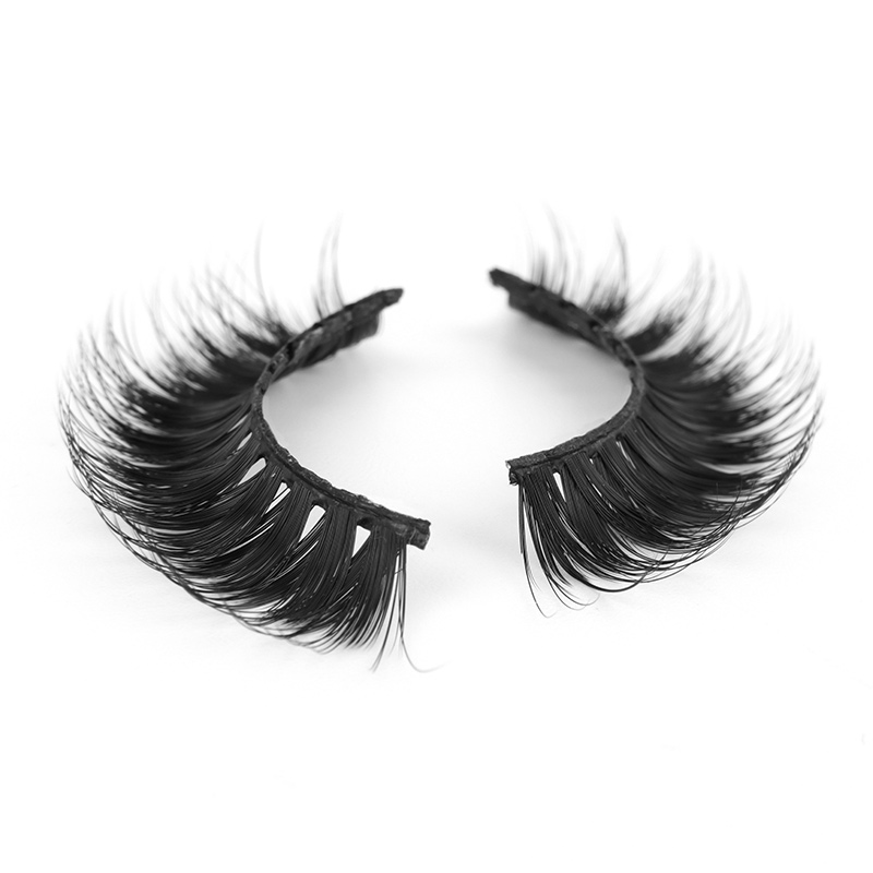 Klasické D Curl Silk Lashes Individuálne rôzne balenie